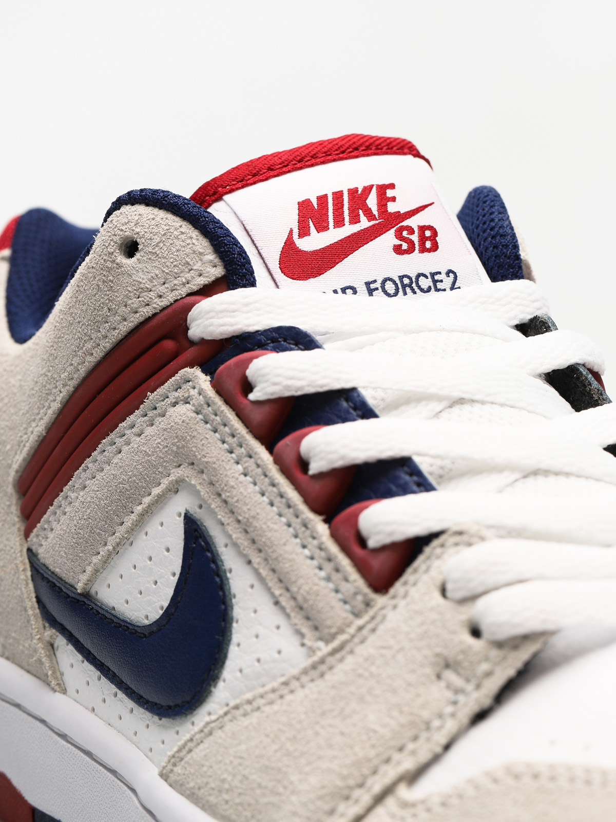 nike sb air force 2 low white blue red