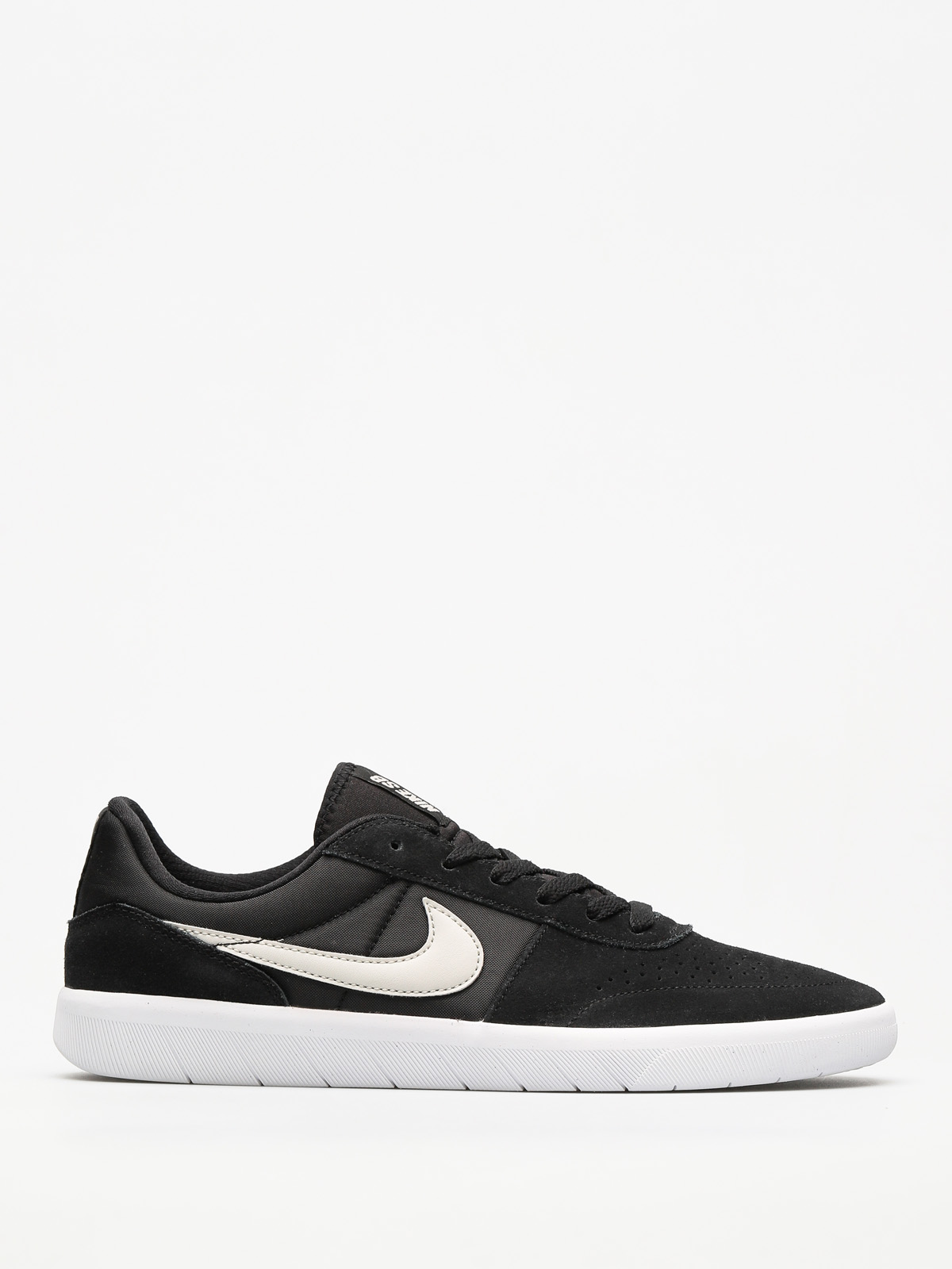 Nike SB Schuhe Sb Team Classic (black/light bone white)