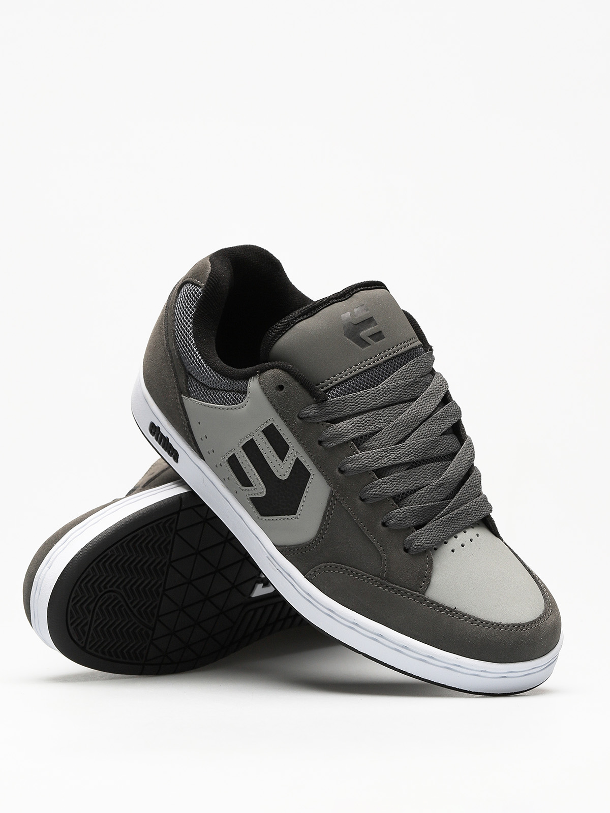 etnies swivel