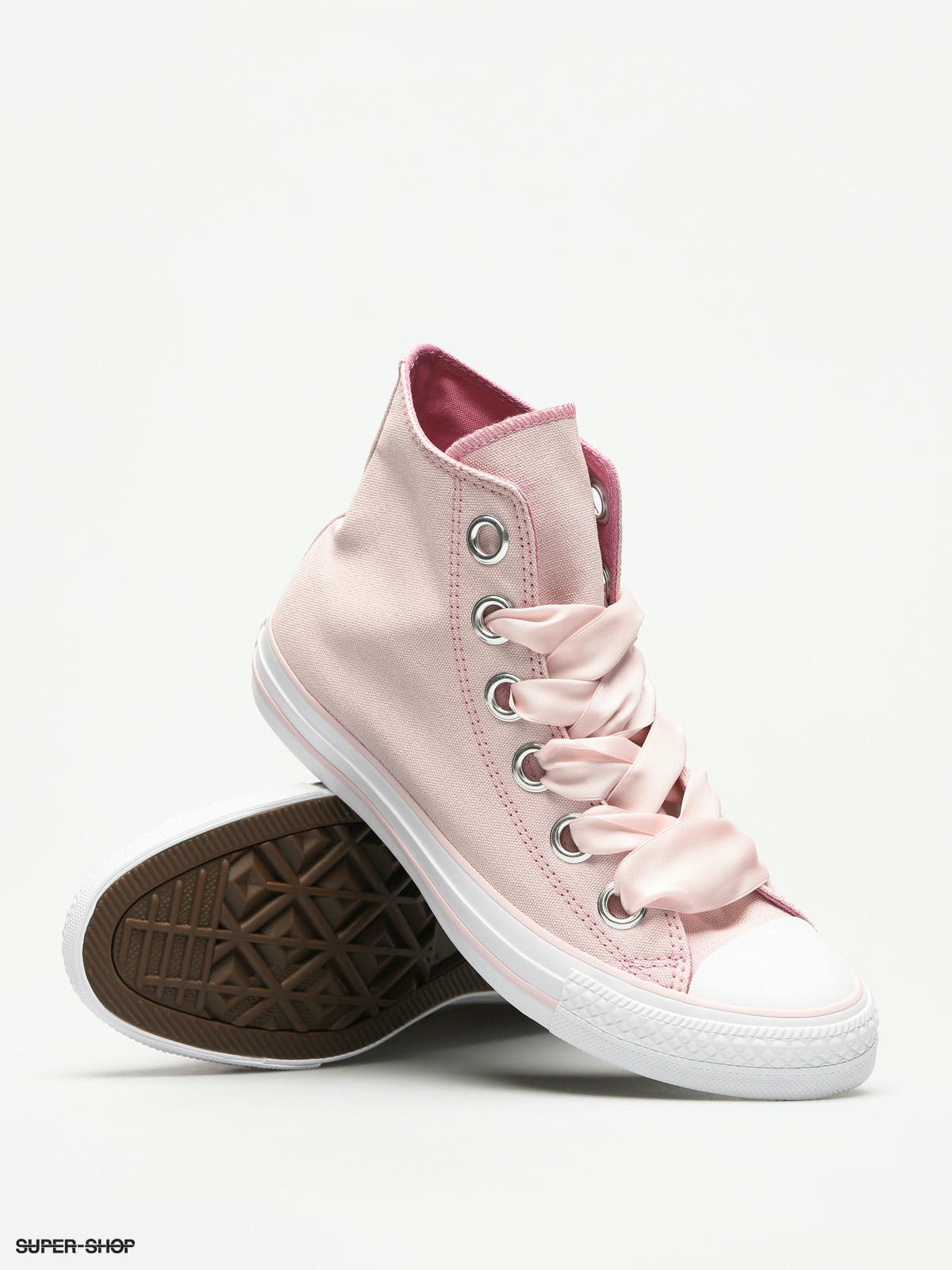 Chucks big outlet eyelets