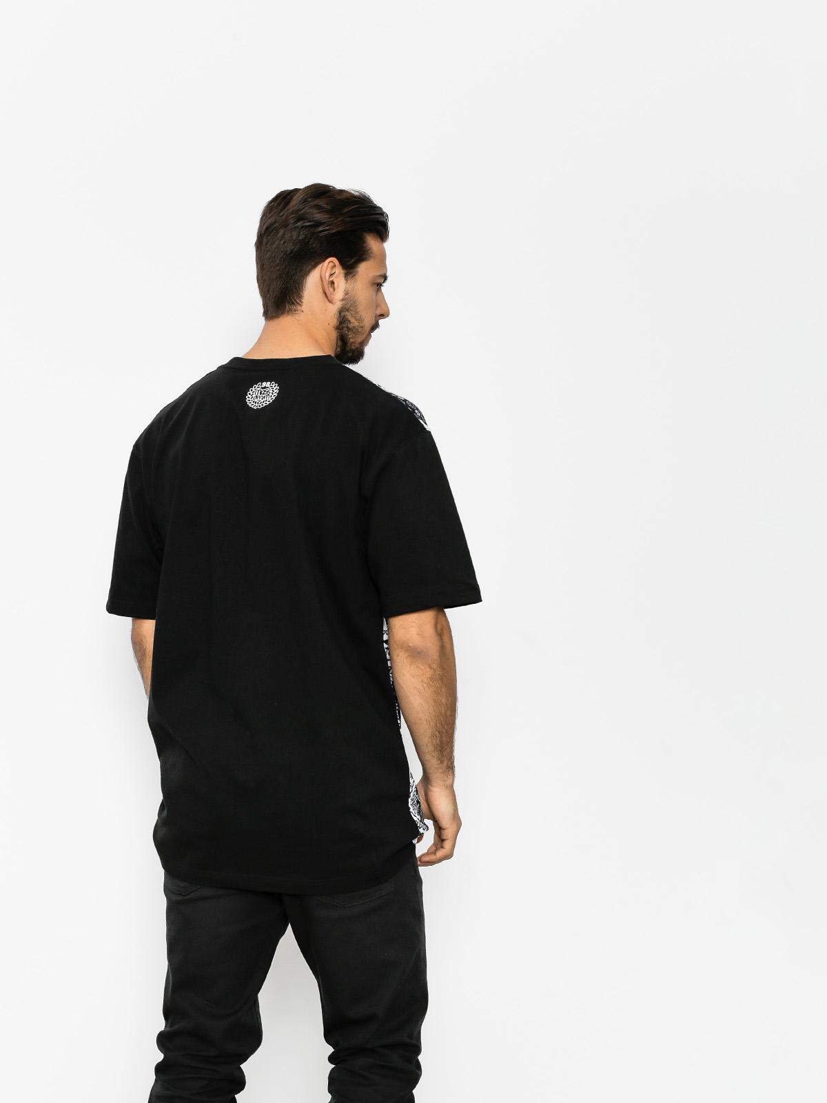 MassDnm T-shirt Bandana Flag (black)