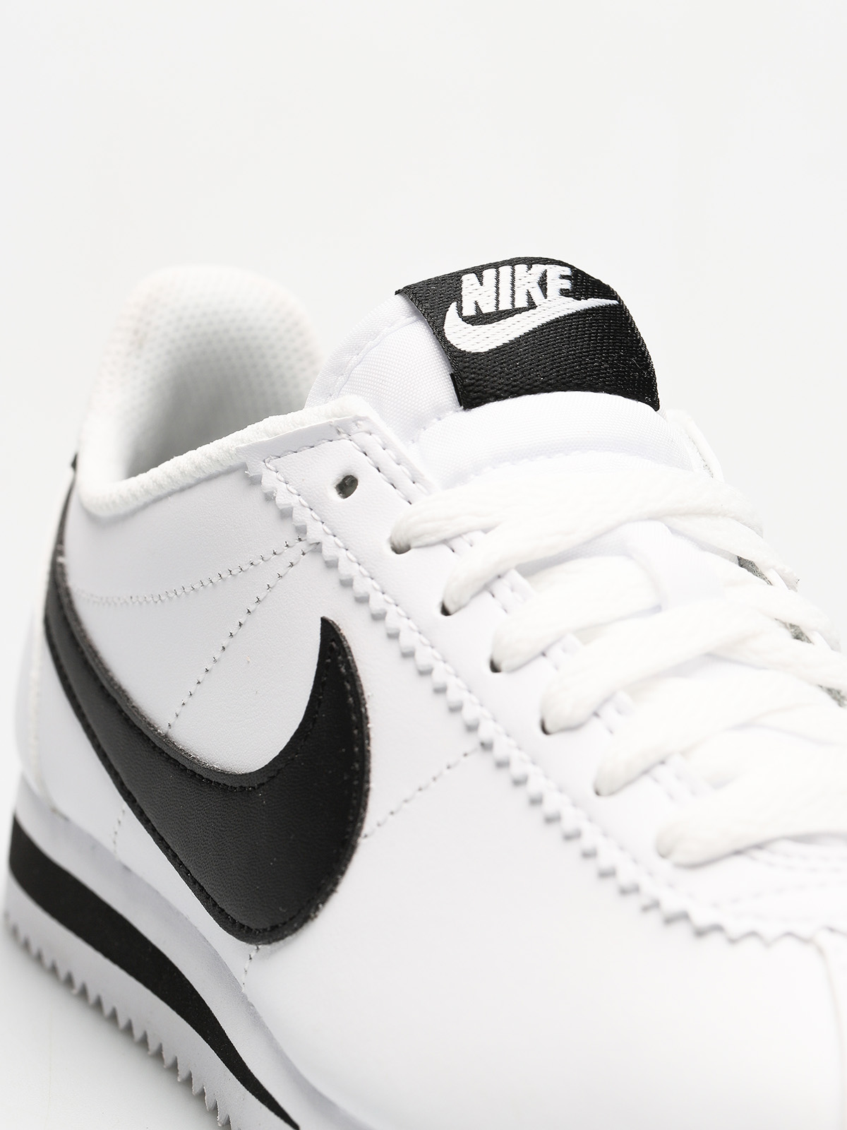 Nike Classic Cortez Leather Shoes Wmn (white/black white)