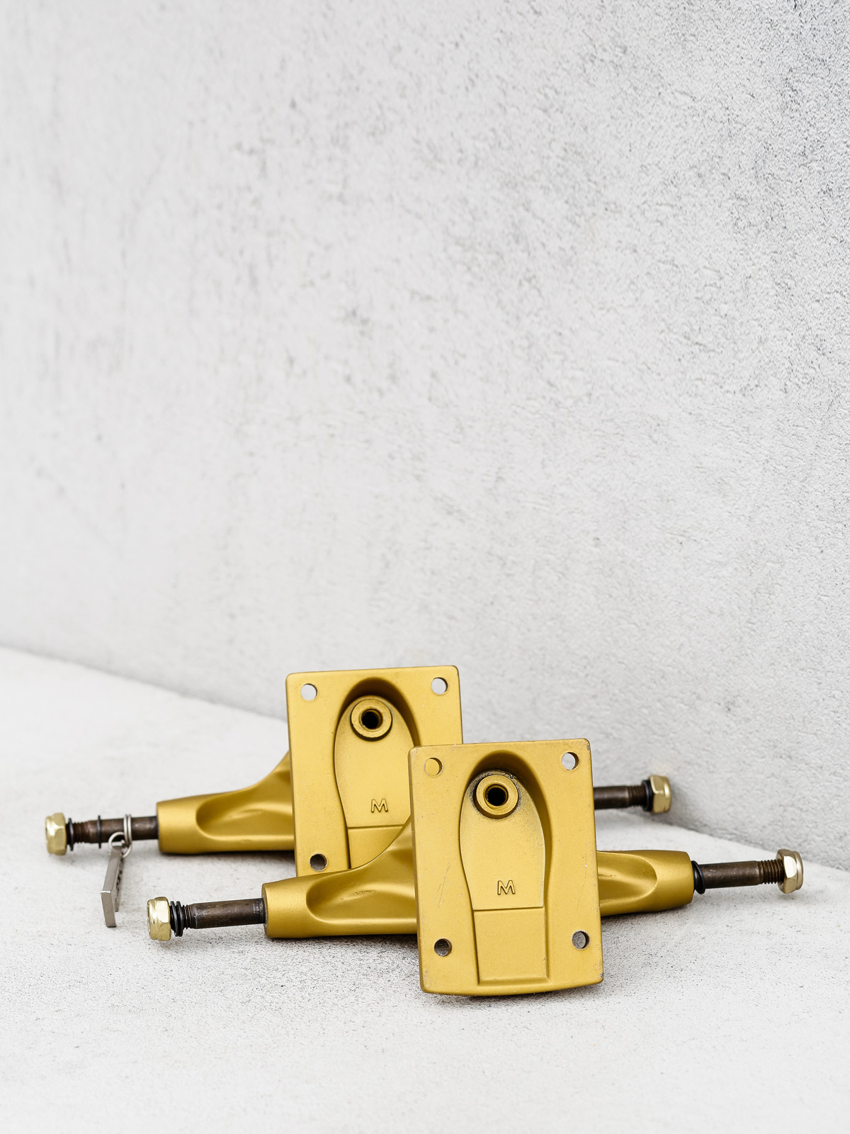 Tensor Trucks Mag Light Reg Tens Flick (gold)