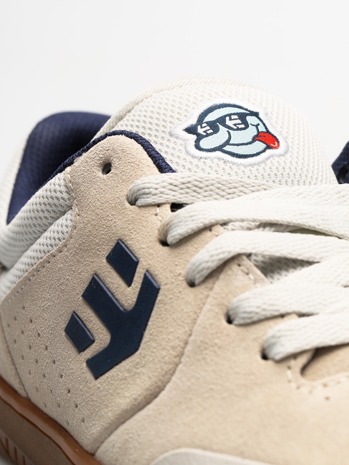 Etnies Shoes Marana X Happy Hour (white/gum)