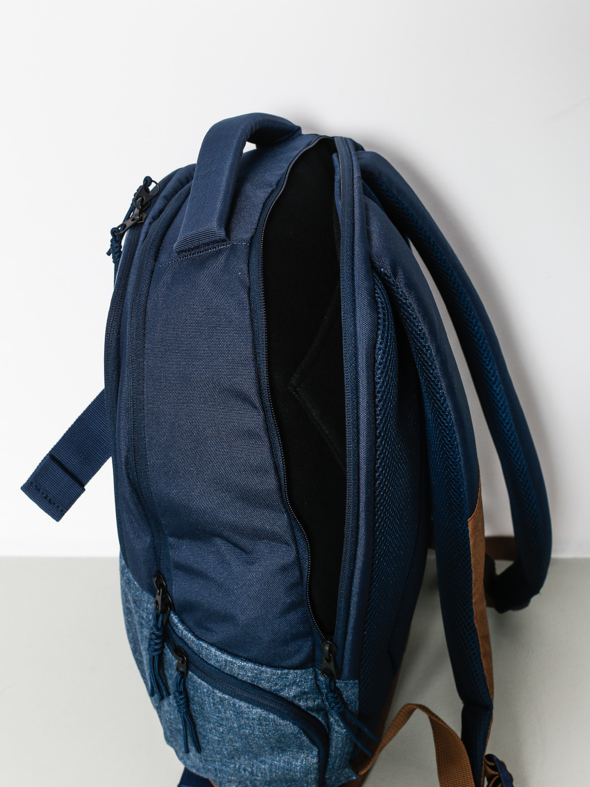 volcom vagabond stone