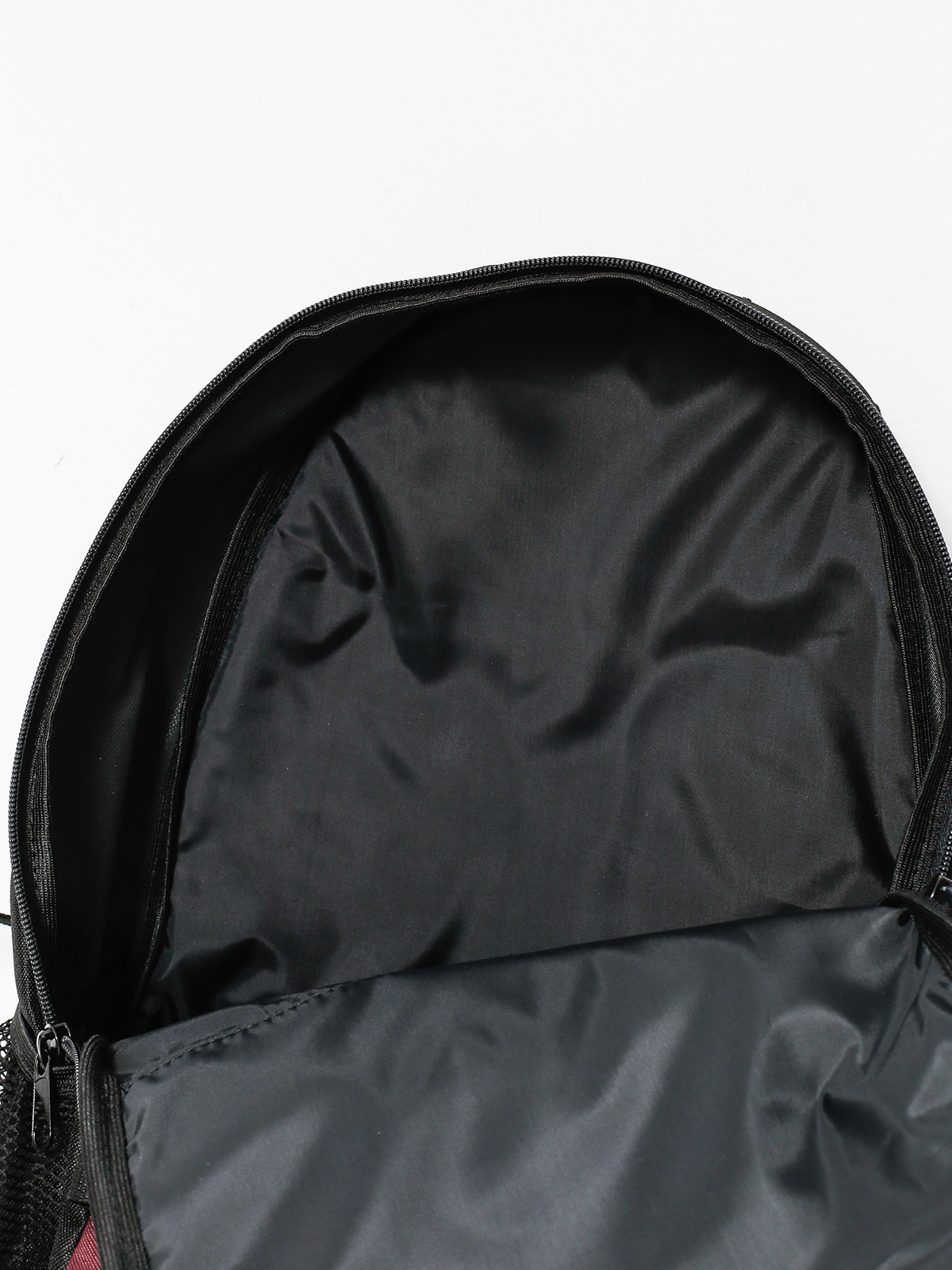 Nervous Rucksack Classic (maroon)