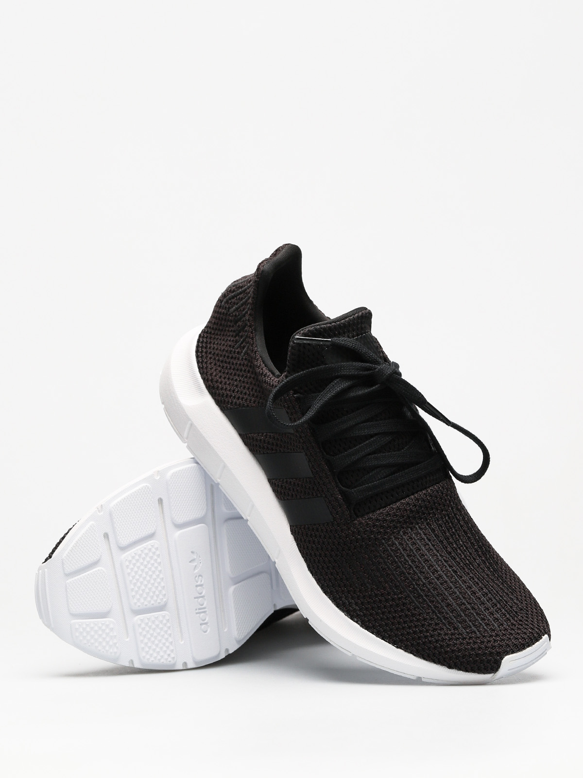 adidas Originals Swift Run Schuhe (core black/core black/ftwr white)