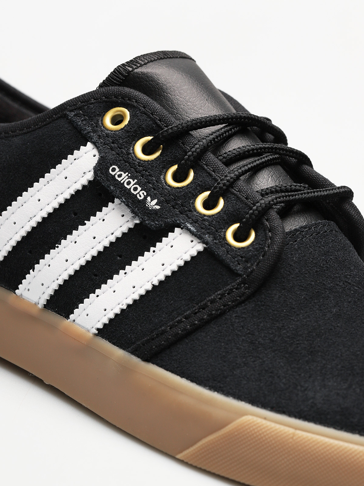 adidas Shoes Seeley (core black/ftwr white/gold met)