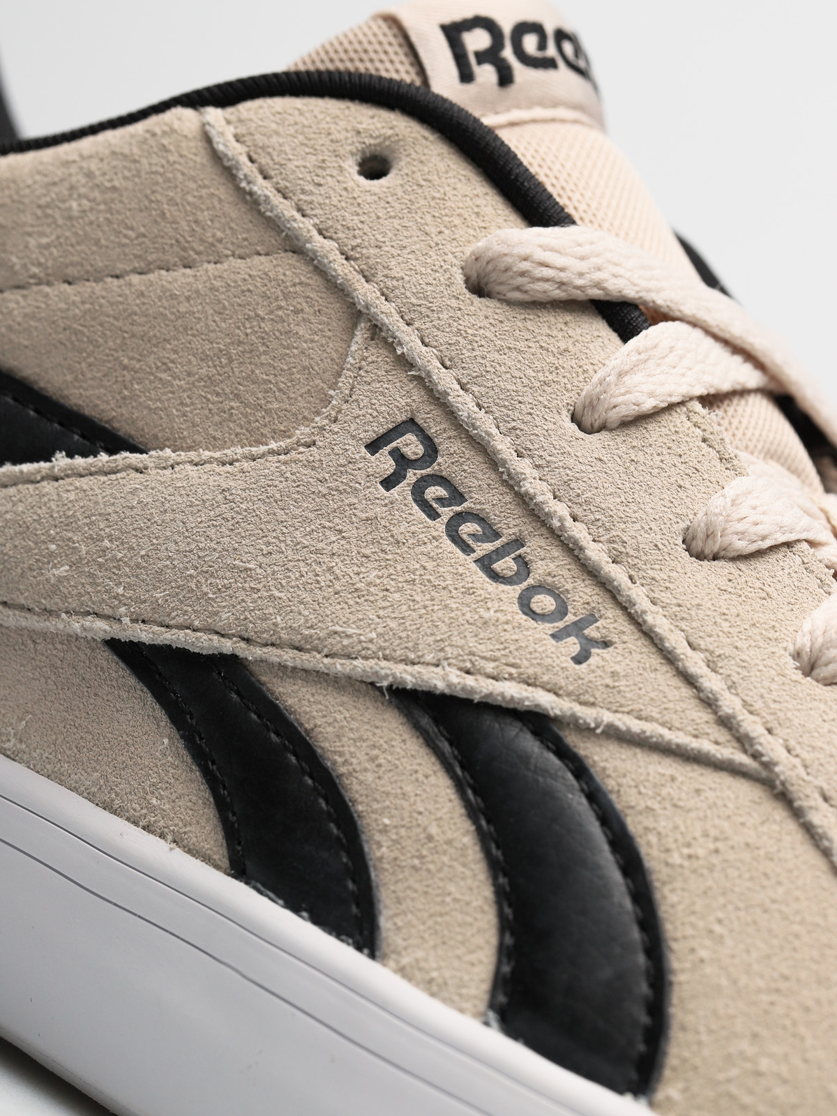 Reebok Schuhe Royal Complete 2Ls (stucco/black/white)