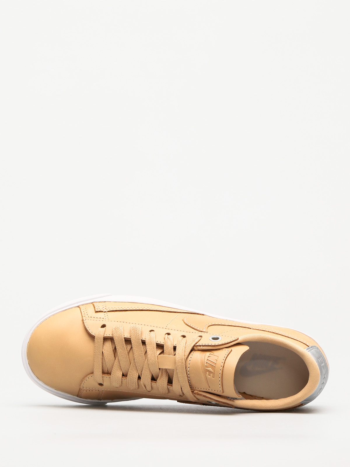 Nike Blazer Low Se Premium Shoes Wmn (vachetta tan/vachetta tan white)