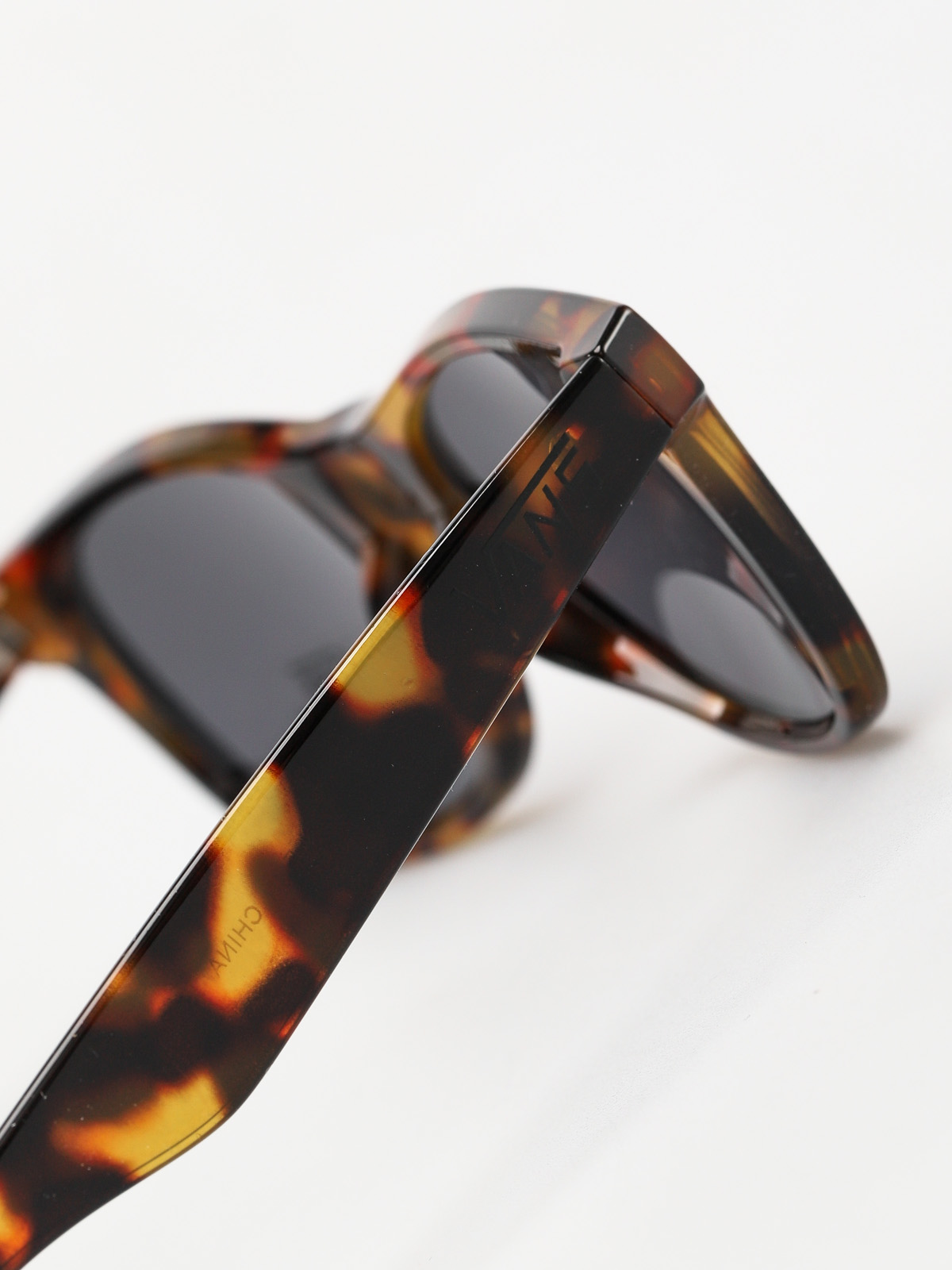 Vans Spicoli 4 Sunglasses (cheetah tortoise)