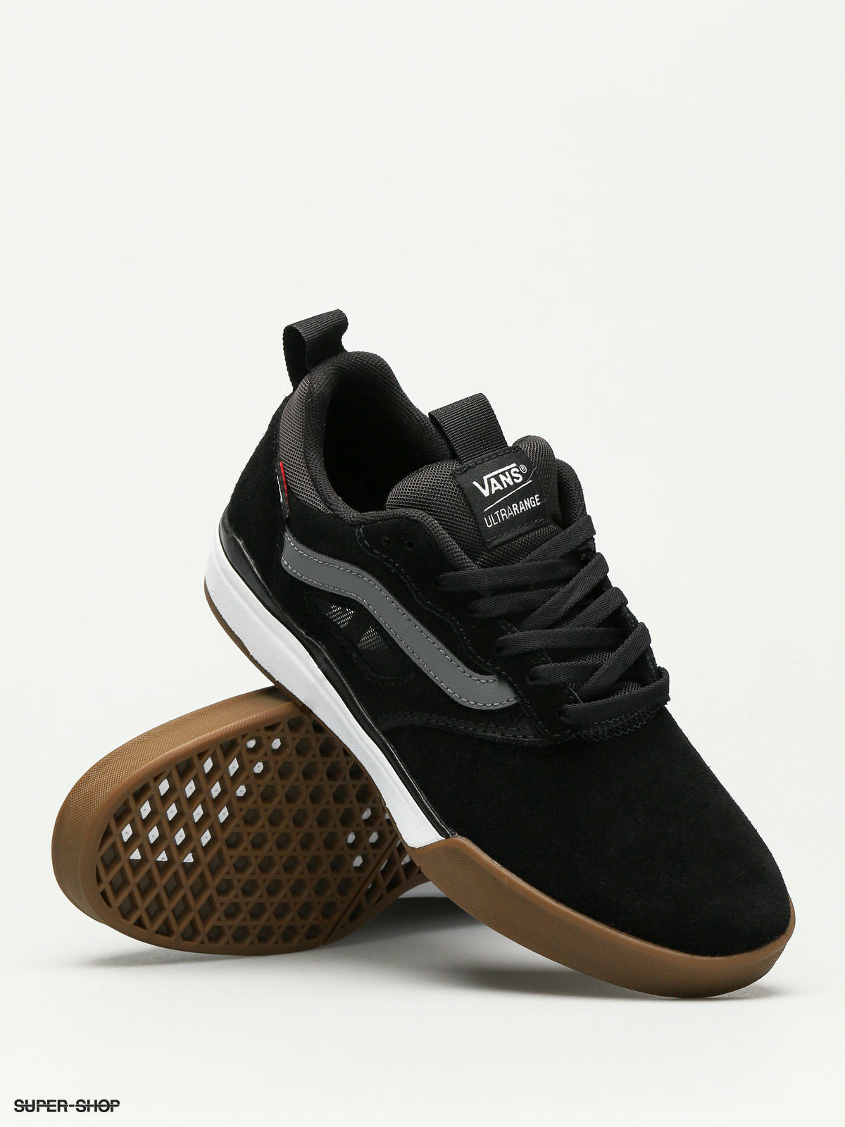 vans ultrarange pro black gum white