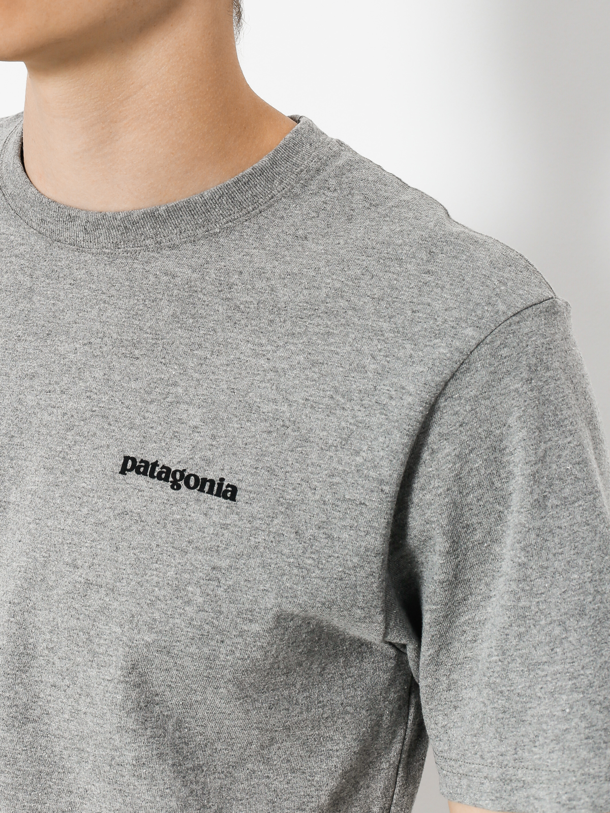 Patagonia T-shirt P6 Logo Responsibili (gravel heather)