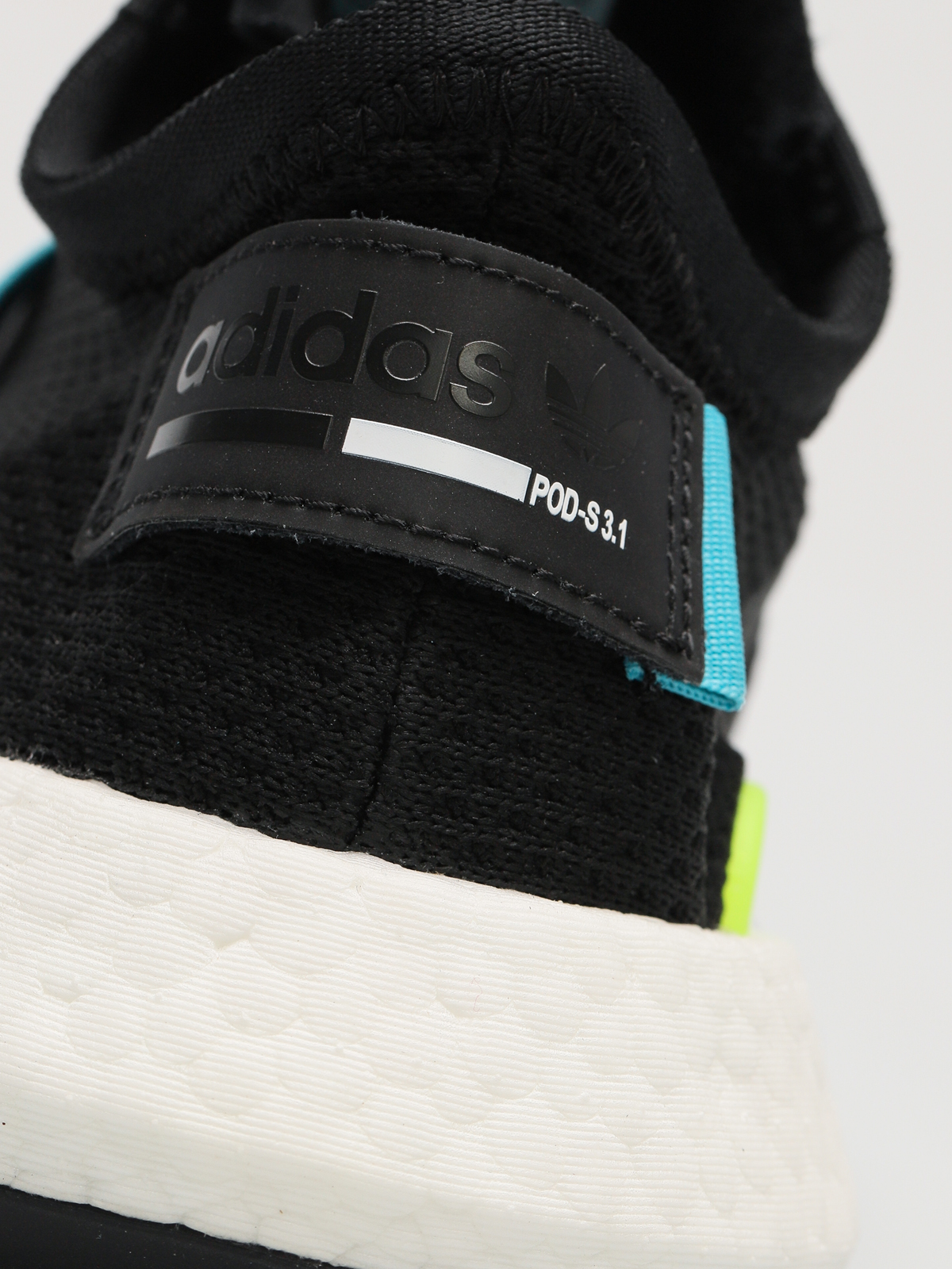 adidas Originals POD-S3.1 Shoes (cblack/cblack/gretwo)