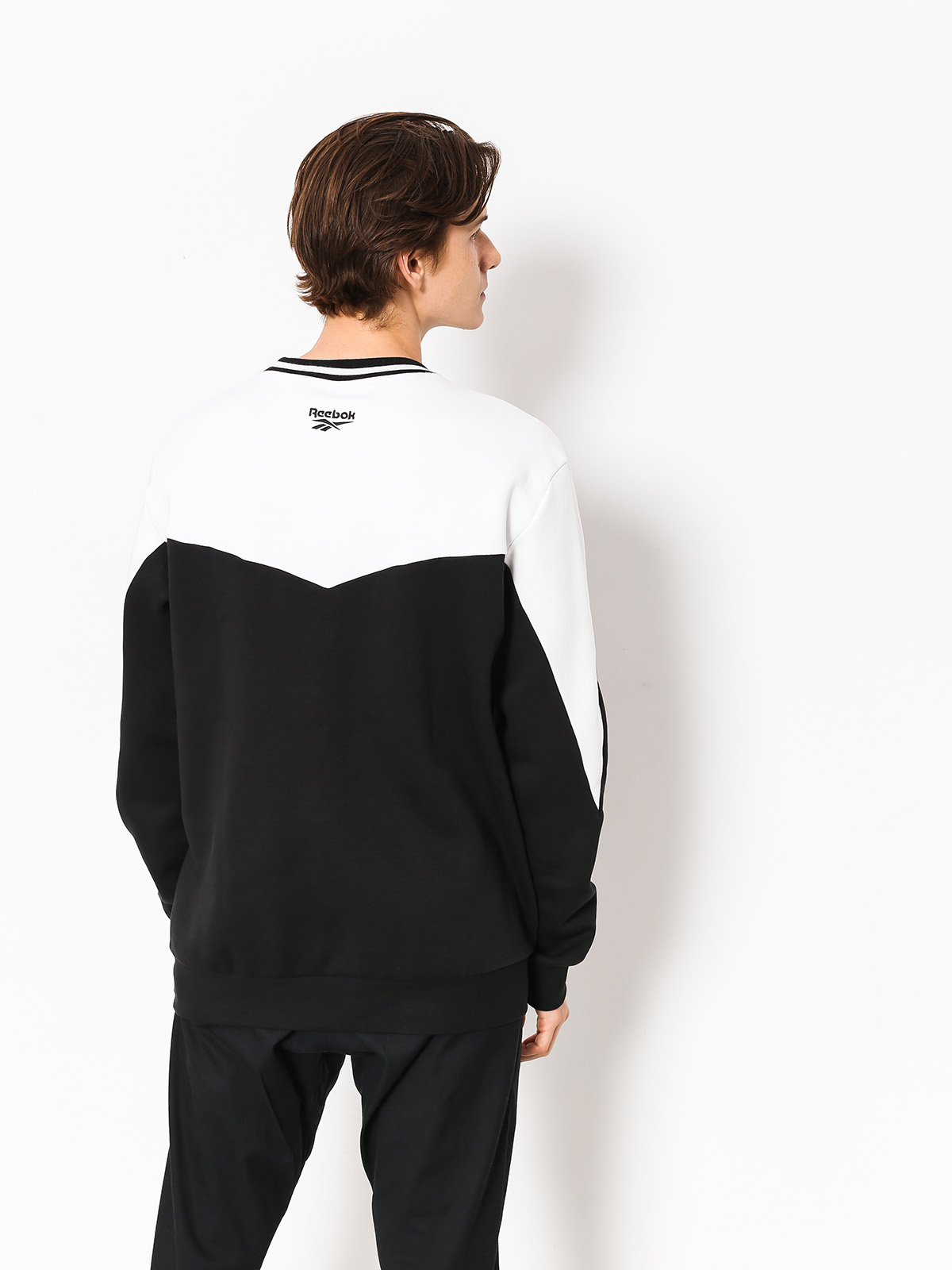 reebok sweatshirt black