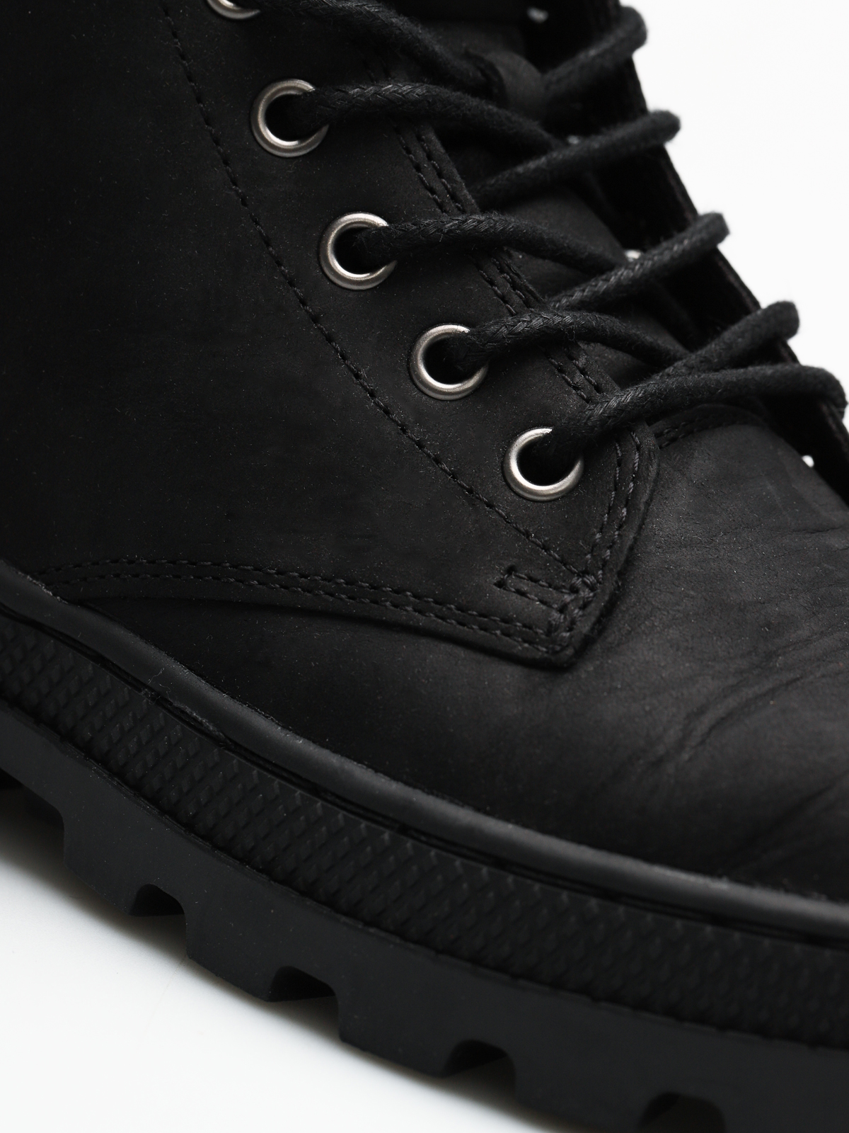 pallabosse mid black