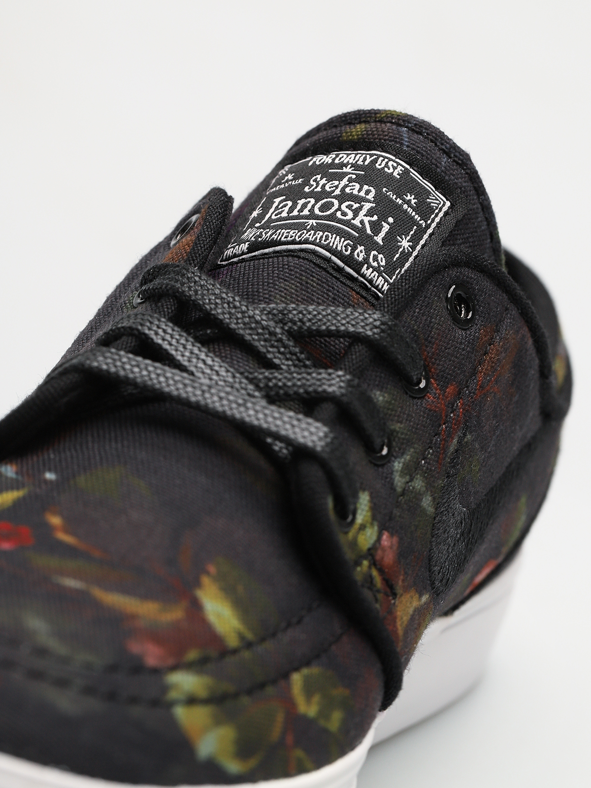 janoski canvas floral