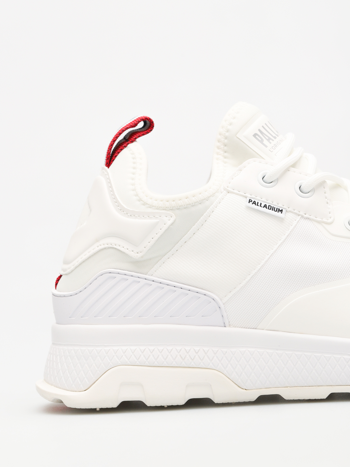 Palladium Shoes Ax_Eon Army Runner Amphibian (star white/white)