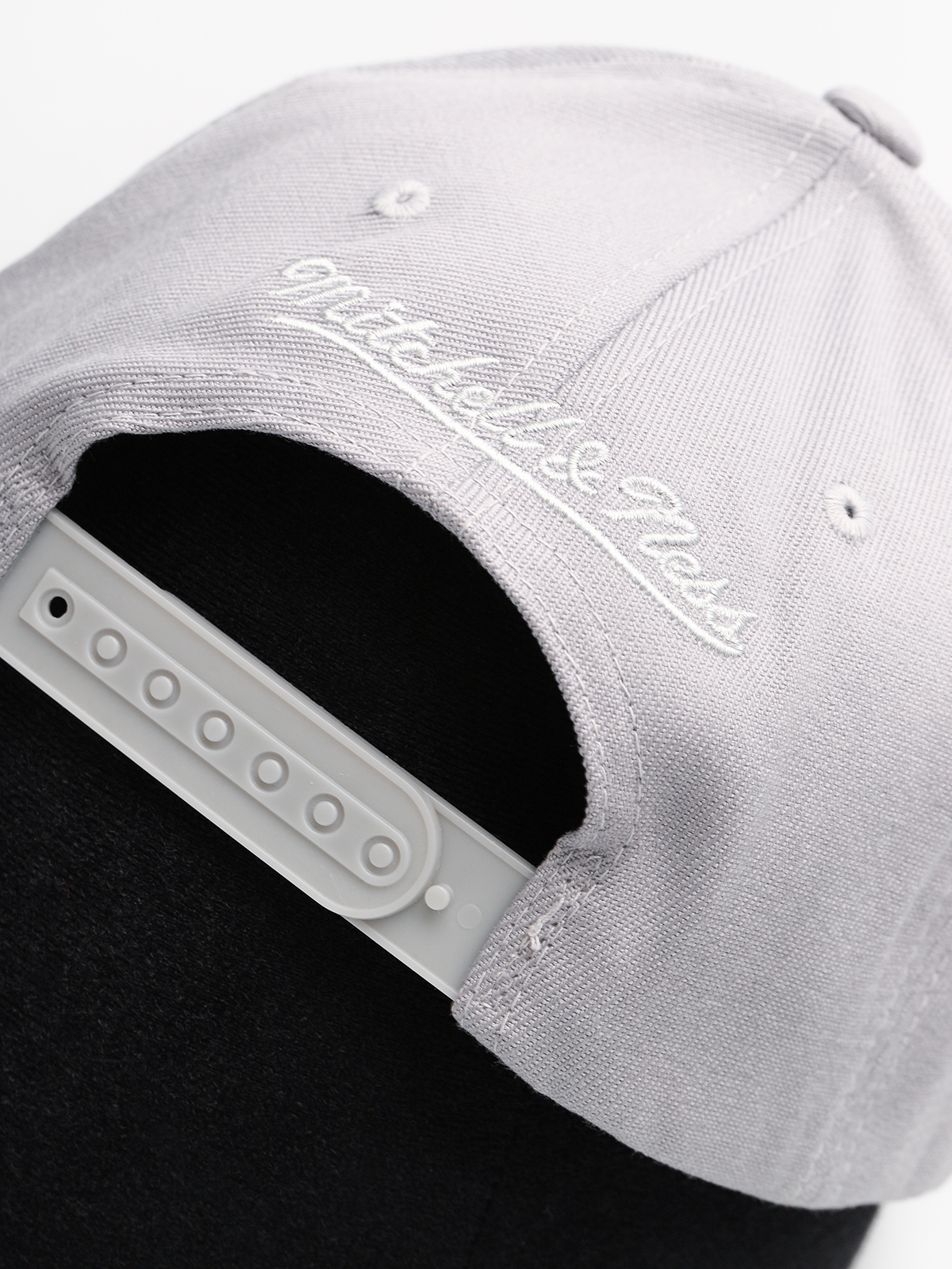 Mitchell & Ness Cap Script Lowpro 110 ZD (bedrock grey)