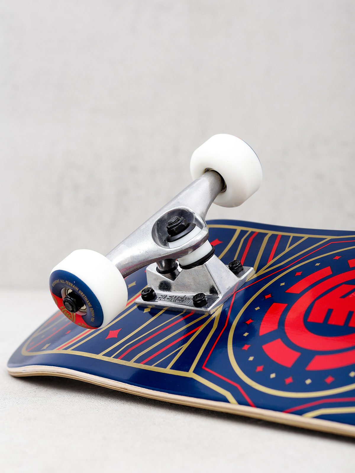 Element Skateboard Nyjah Adorned