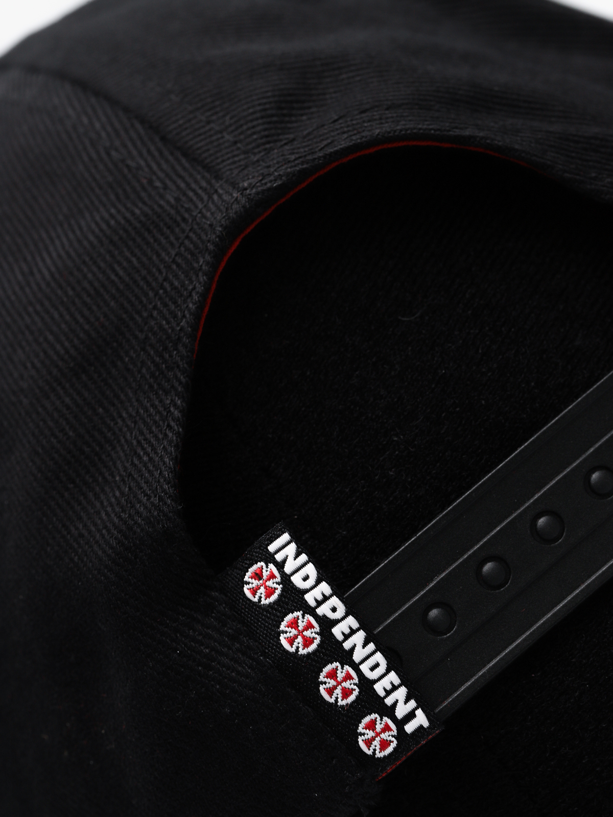 Independent x Thrasher Cap Pentagram Cross Adj Snapback ZD (black)