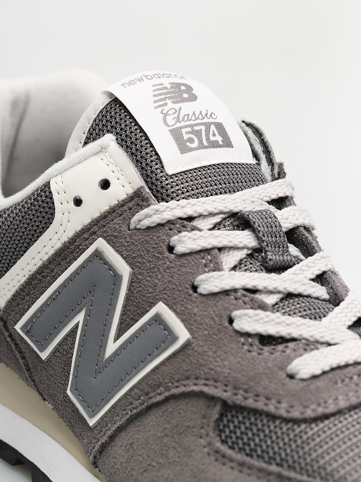 new balance castle rock 574