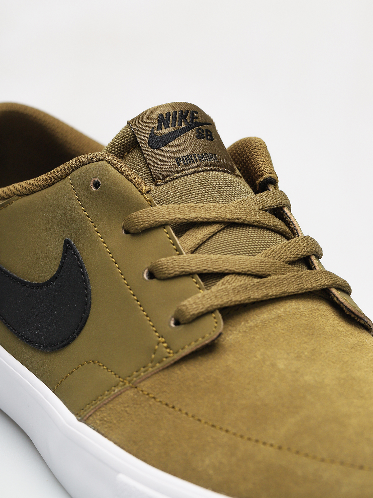 Nike SB Sb Solarsoft Portmore II Shoes (olive flak/black black white)
