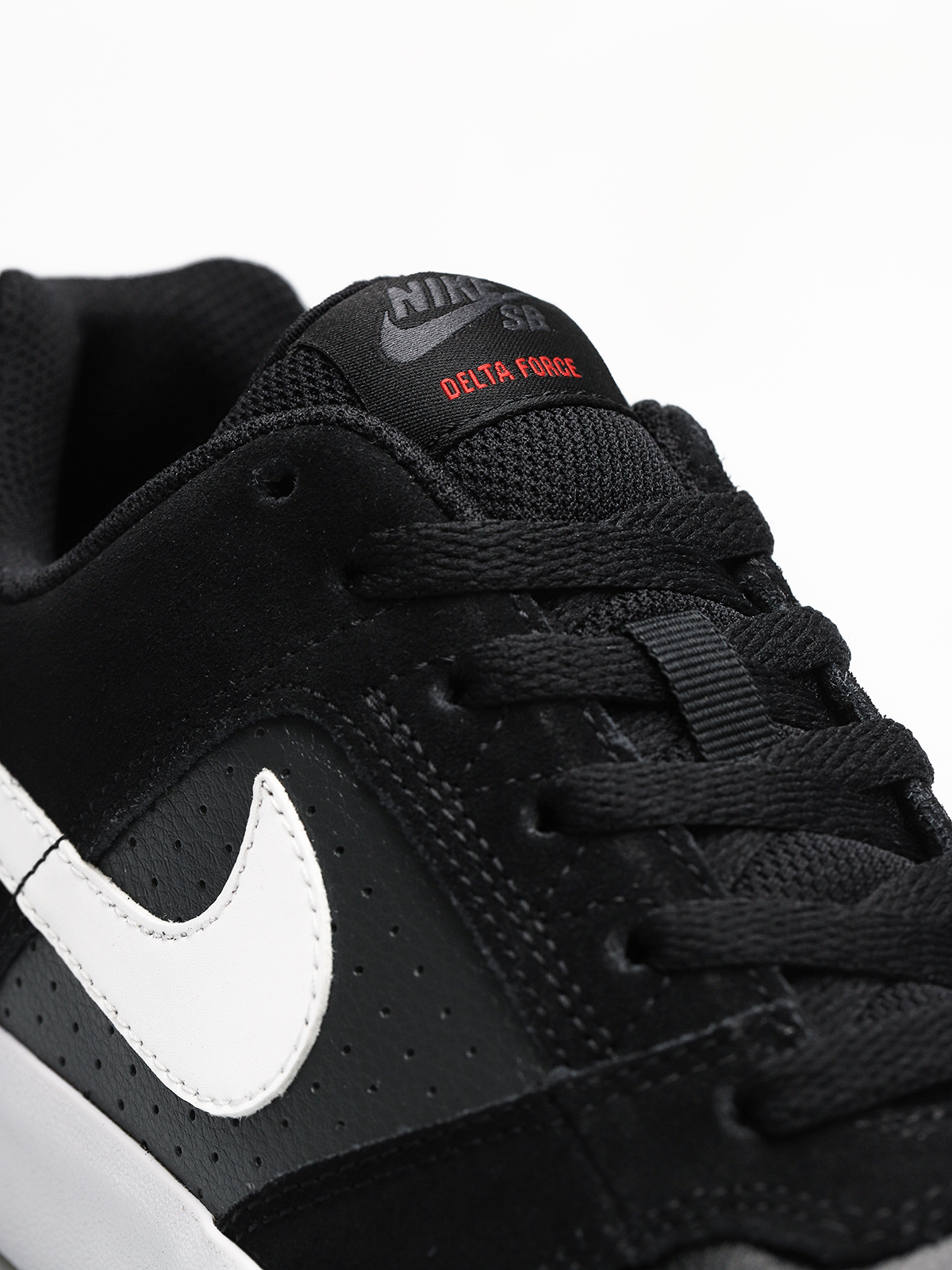 Nike SB Sb Delta Force Vulc Shoes (black/white habanero red)