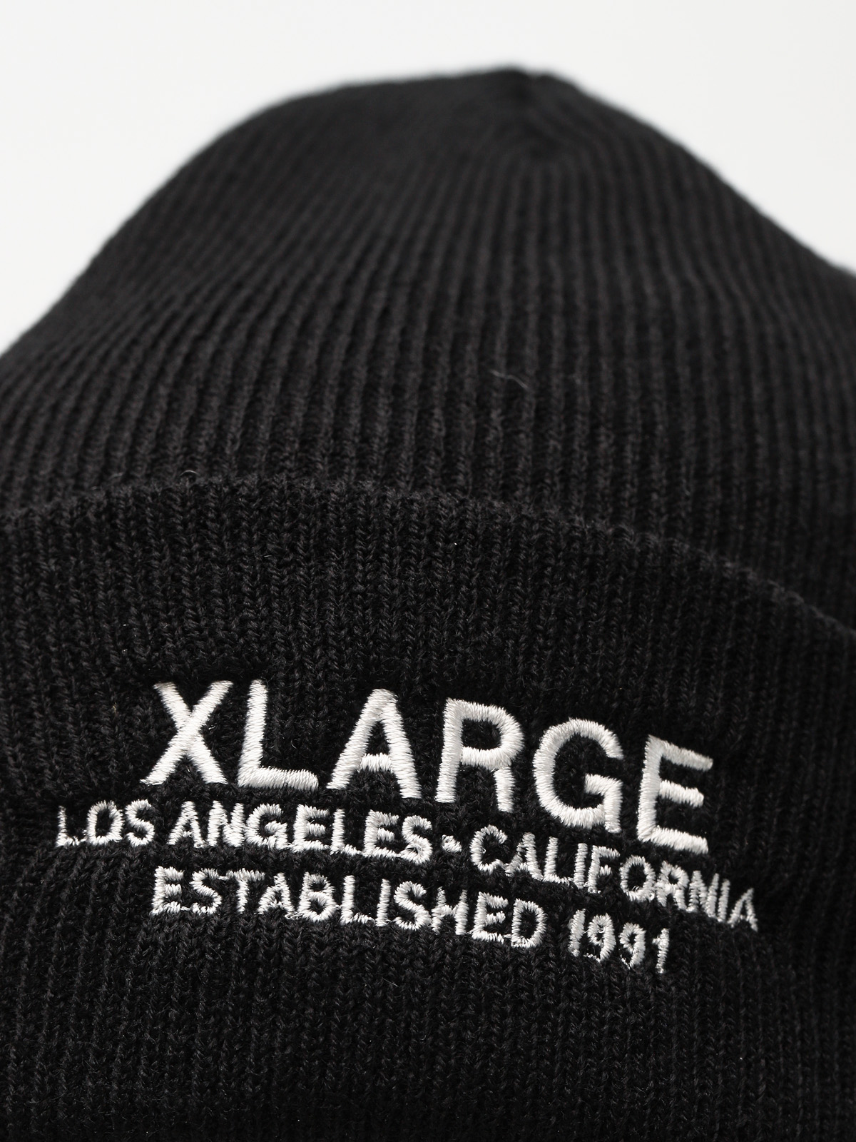 XLARGE Beanie Established Cuffed (black)