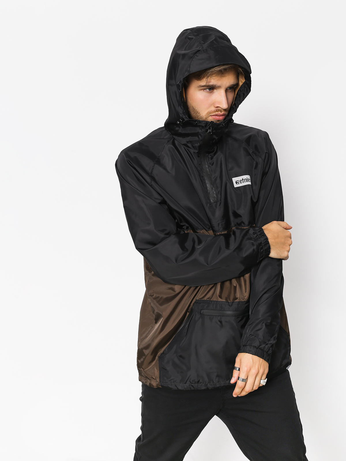 etnies packed anorak