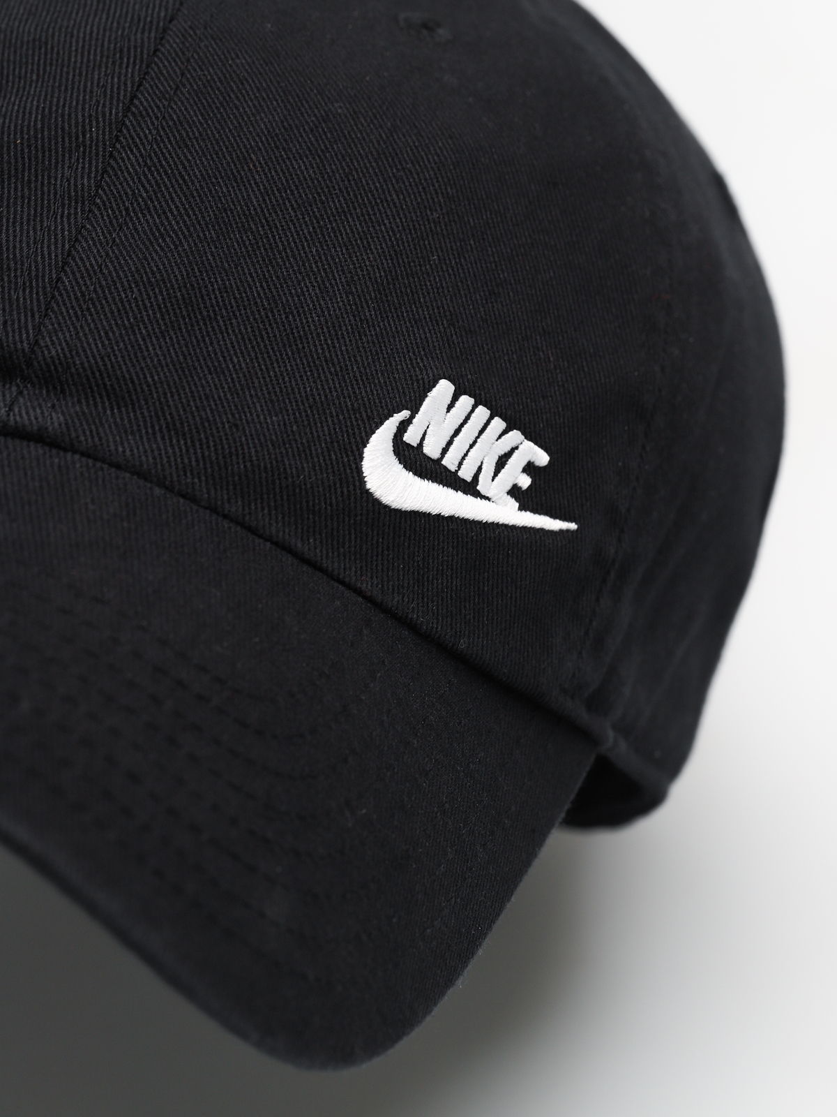 nike sportswear futura heritage 86 black