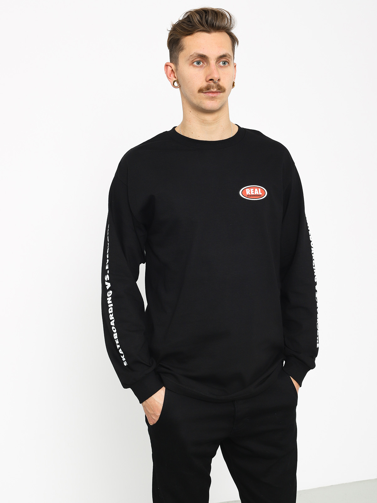 Real Evryne Ovl Longsleeve (black/white)