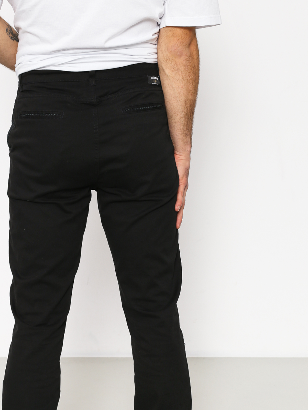 Malita Pants Chino Low Stride (black)