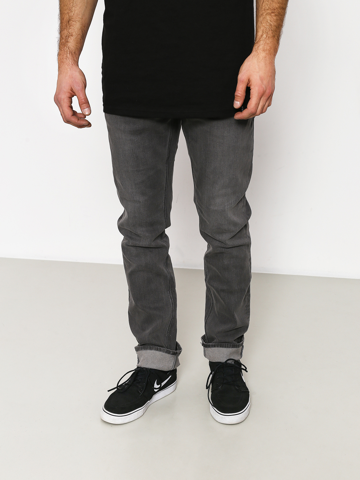 volcom solver tapered jeans