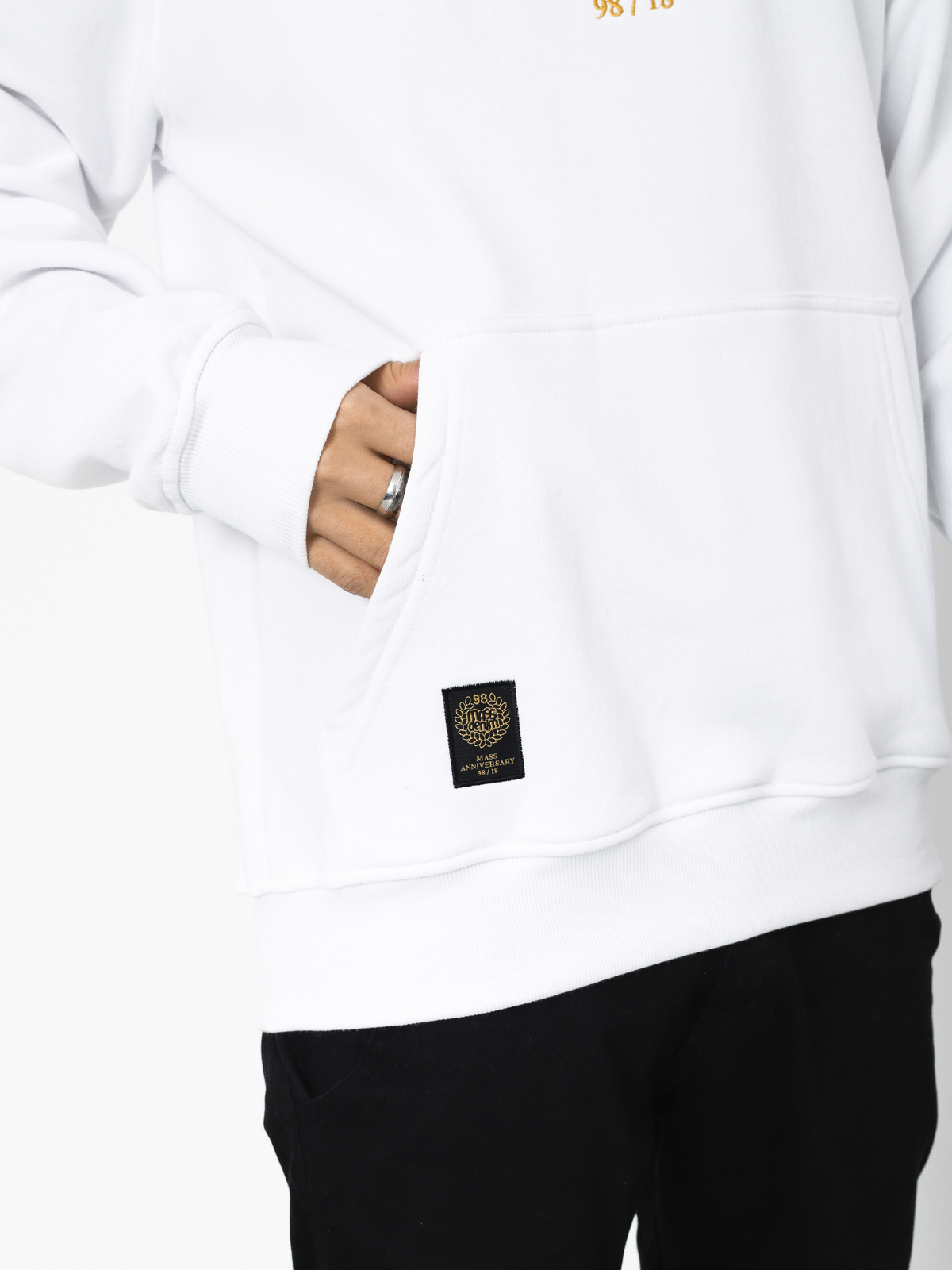 MassDnm Golden Crown HD Hoodie (white)