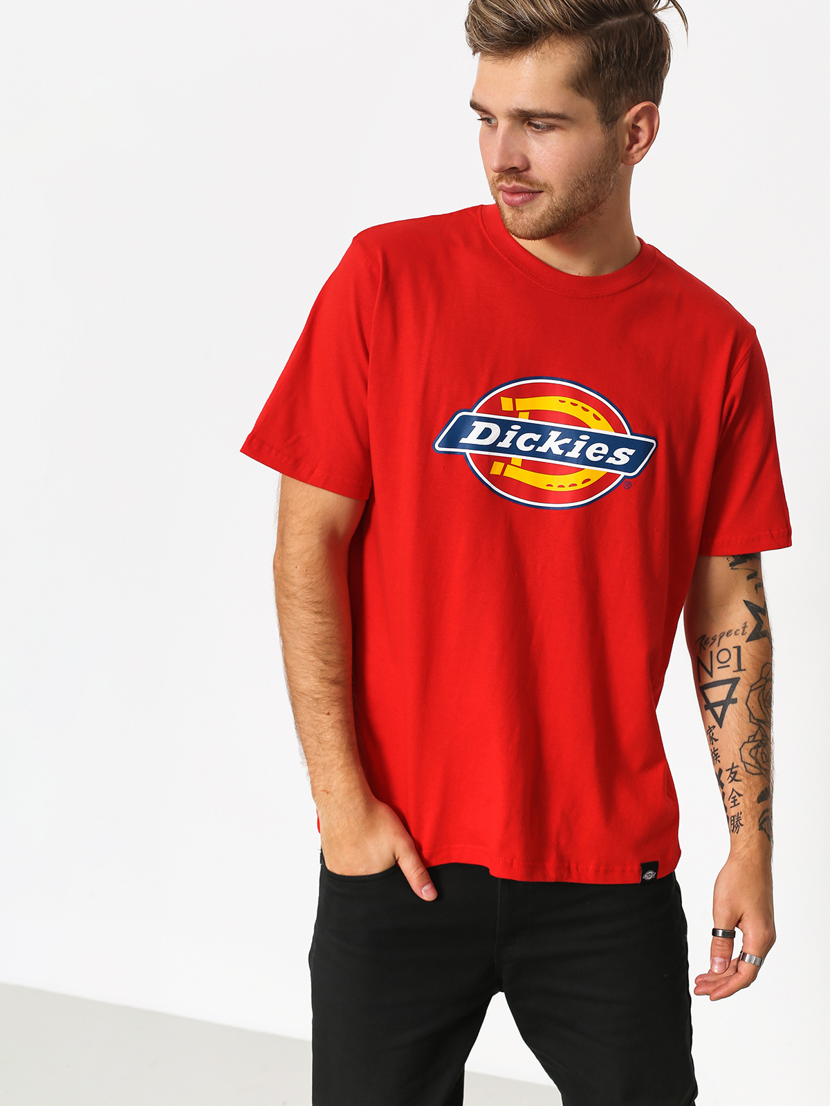 dickies red t shirt