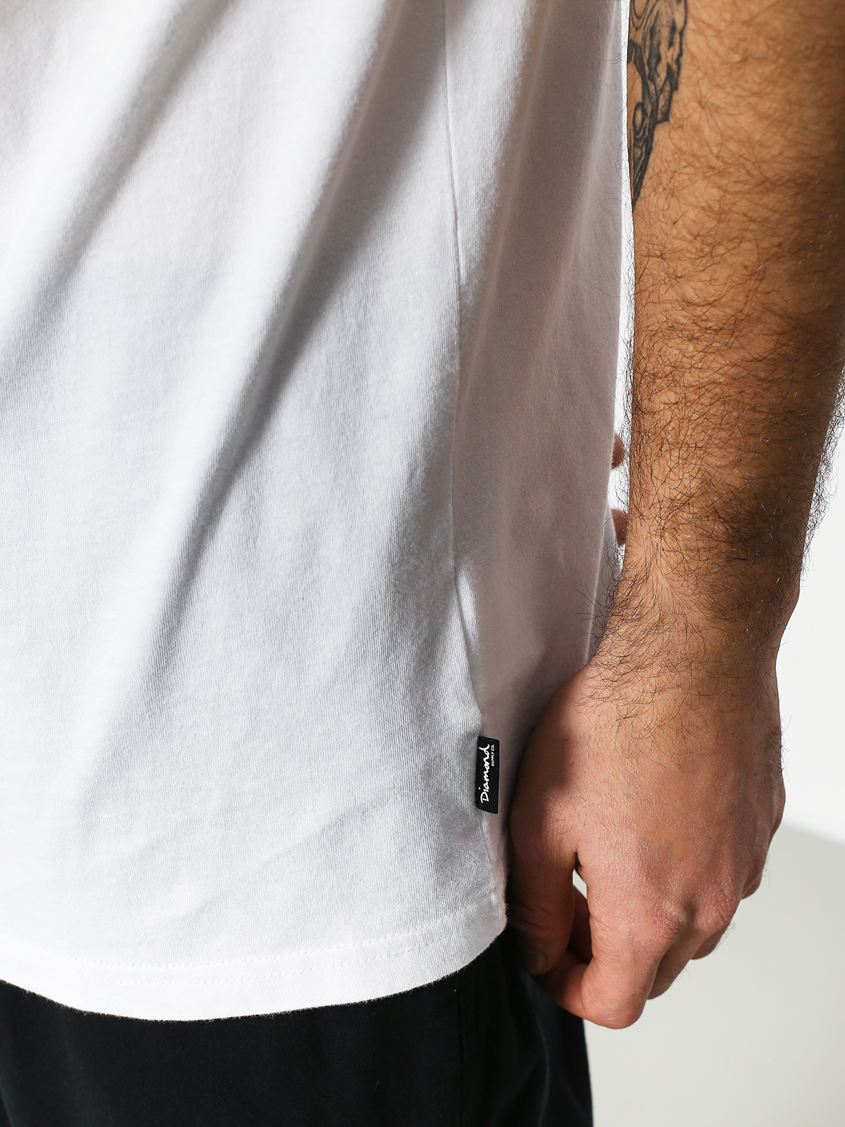 Diamond Supply Co. Hand Signs Pocket T-shirt (white)