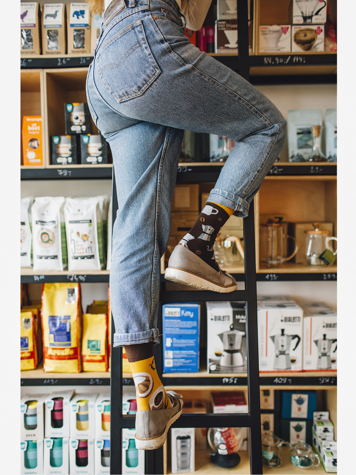 Many Mornings Coffee Lover Socks (brown/mustard)