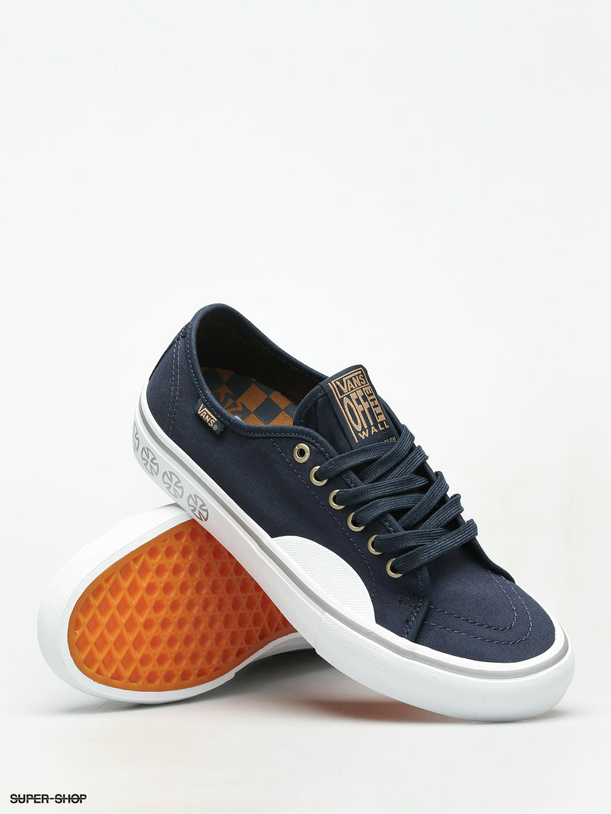 Vans av hot sale classic pro independent