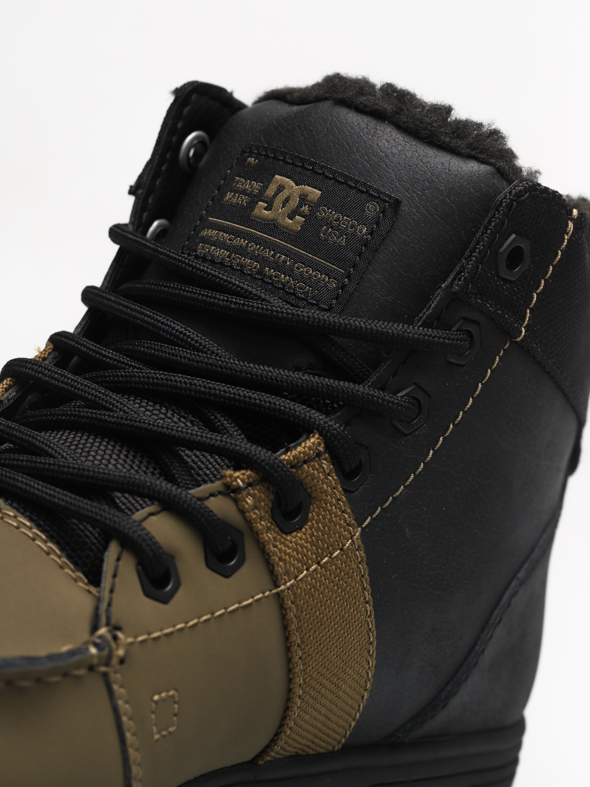 DC Woodland Winter shoes (black/olive)