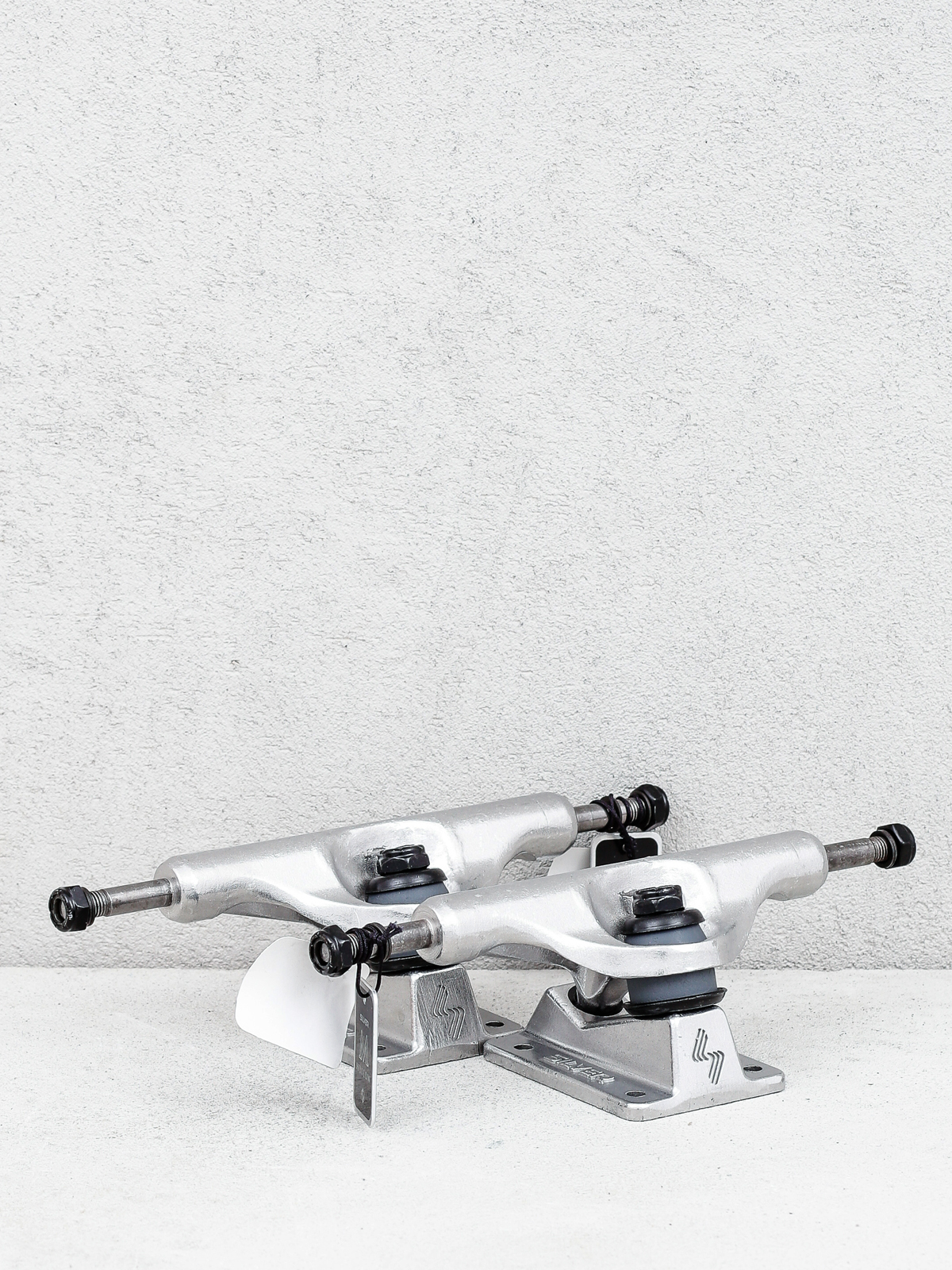 Silver M Class Hollow Trucks (raw)