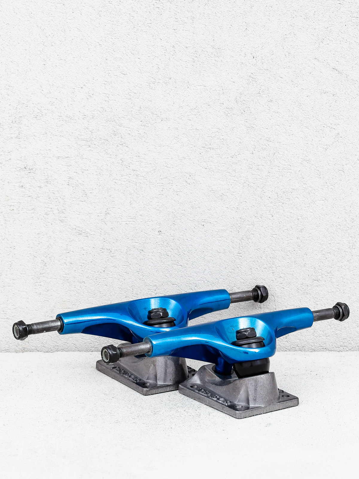 Tensor Alum Lo Mirror Trucks (mirroy/blk)